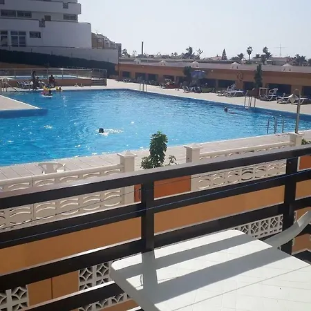 Seguro El Sol Playa La Arena アパート *